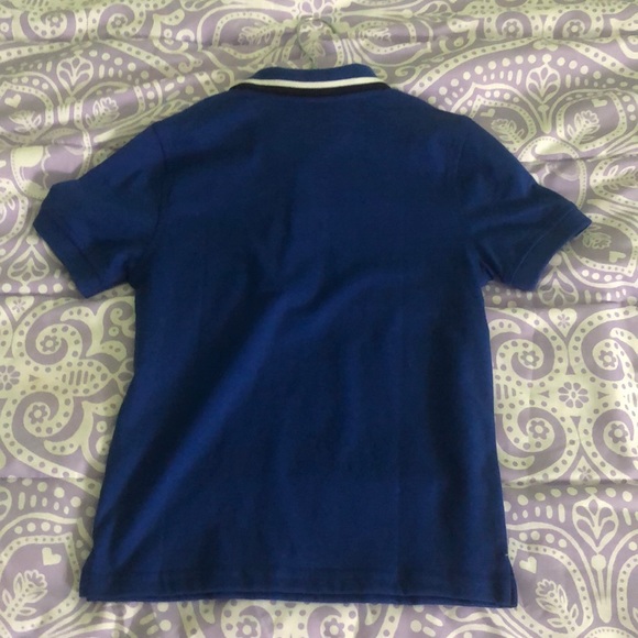 Boys size 7 Tommy Hilfiger polo shirt. - Picture 3 of 3